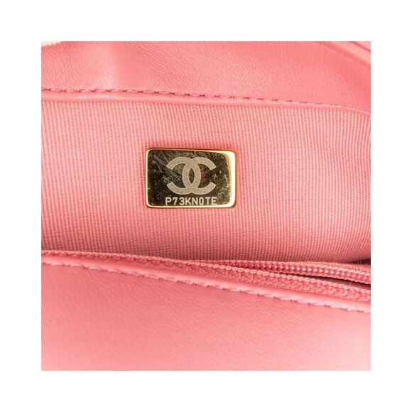 Pre Loved Chanel Classic Quilted Lambskin Crossbody Women Pink Crossbody Bags - Picture 6 of 8
